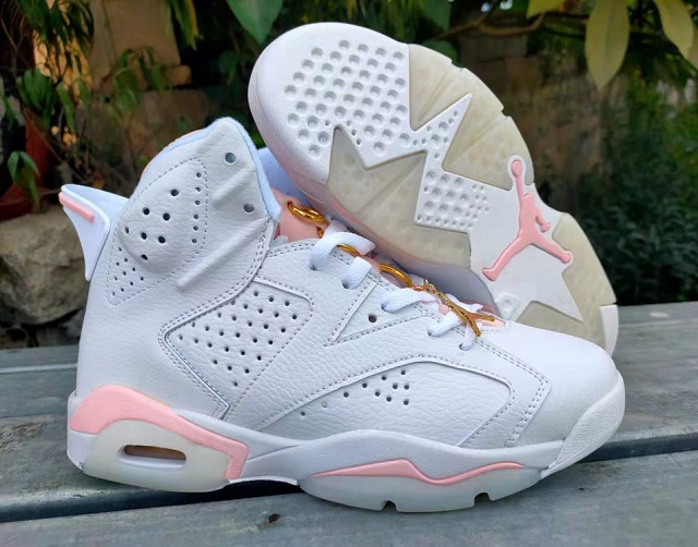 Air Jordan 6 Retro Gold Hoops